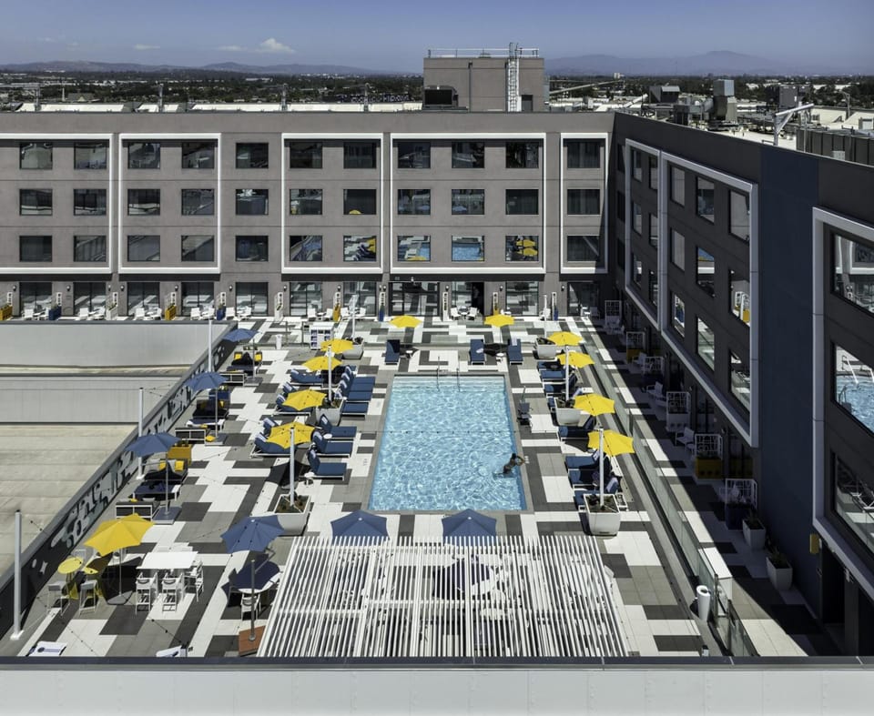 Hilton Buena Park Anaheim Hotel in Buena Park