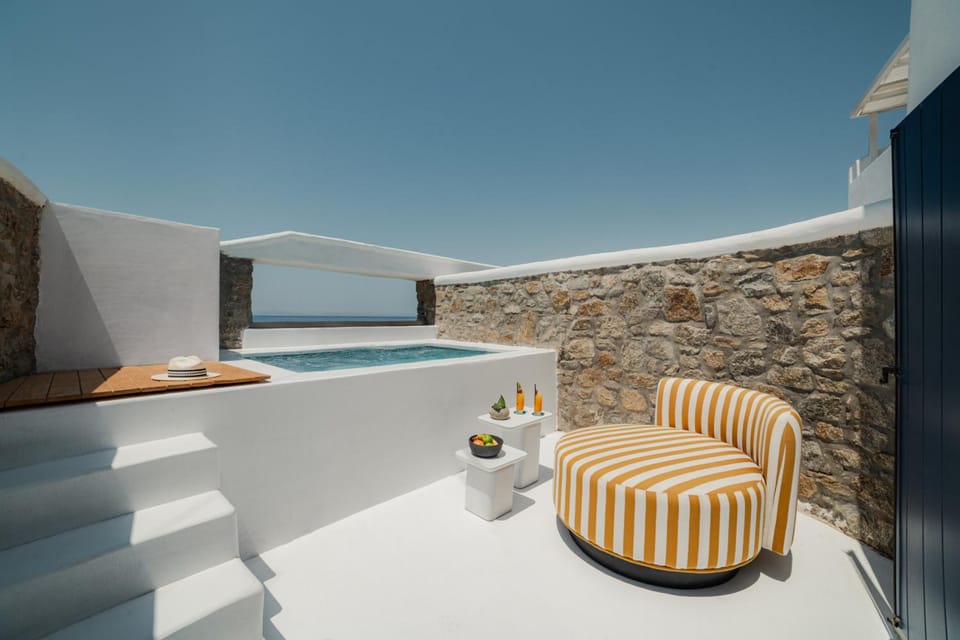 Croco Mykonos Hotel in Mykonos, Mikonos 846 00, Greece