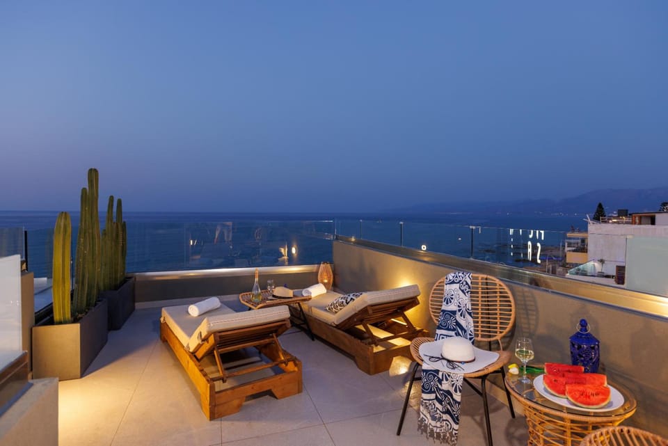 Hersonissos Beach Front Suites Hotel in Crete