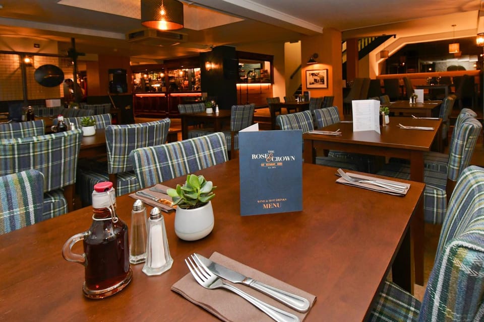 Rose and Crown Hotel Inn in Carmarthen