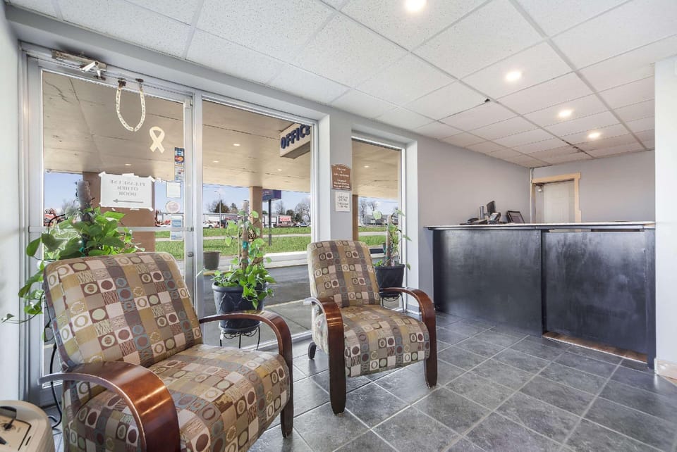 Rodeway Inn Lincoln West - University Area Hotel in Lincoln