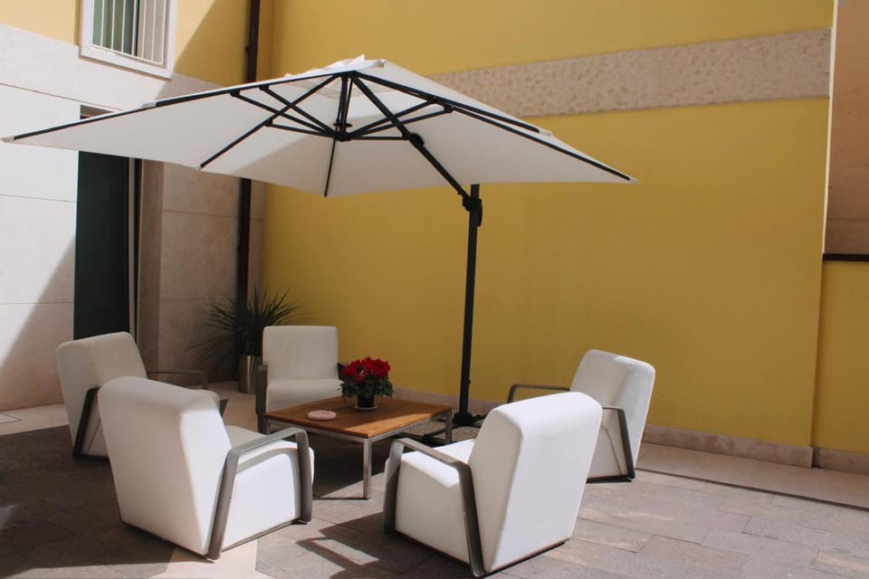 Residenza Agnello D'Oro Hotel in Lake Garda