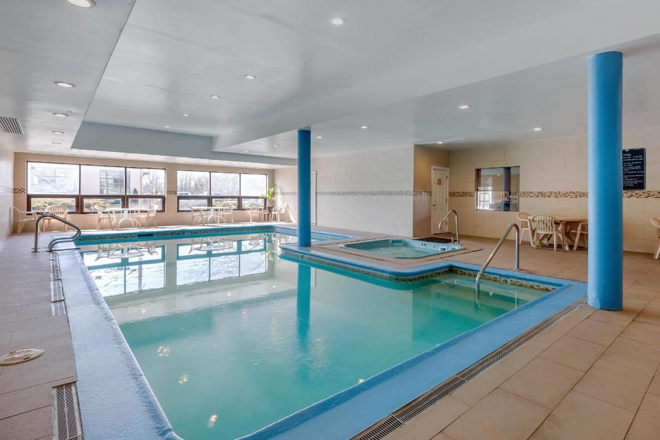 Comfort Inn Rutland - Killington Hotel in Rutland