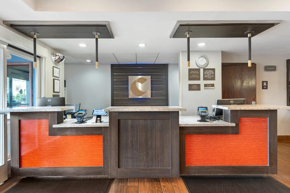 Comfort Inn & Suites Sacramento - University Area Hotel in Sacramento