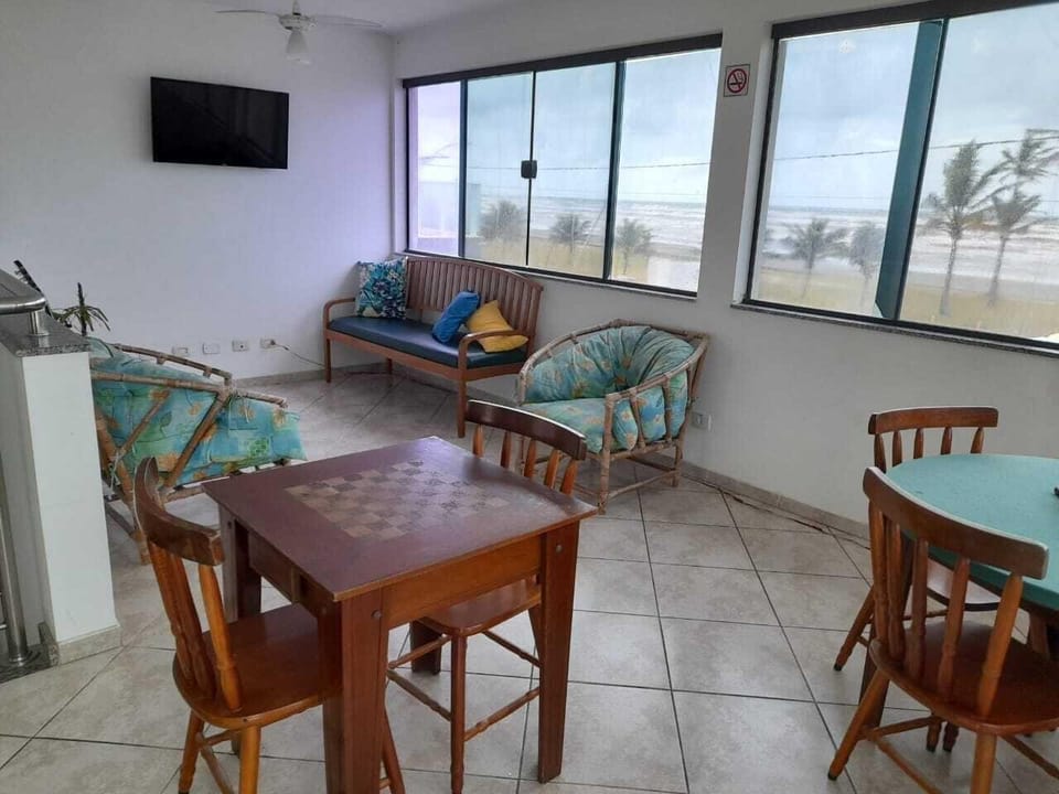 CASABLANCA Praia Hotel Hotel in Peruíbe