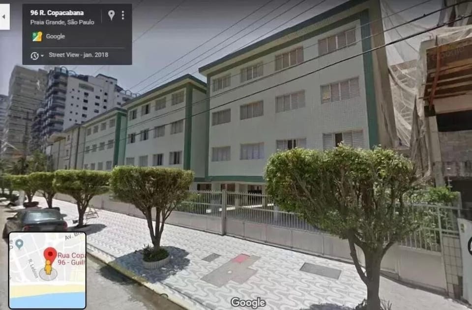 Flat Boqueirao Praia Grande Hotel in State of São Paulo