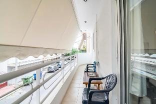 Whole house in Kolonos, centre of Athens Hotel in Athens
