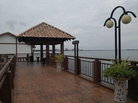 Alpine Lxpd Full Seaview Water Chalet Hotel in Port Dickson