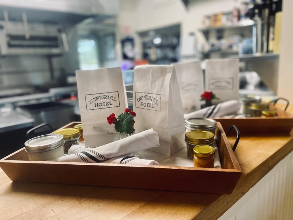 Imperial Hotel + Restaurant Hotel in Amador City