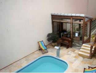 Pousada La Lampara Inn in São Pedro da Aldeia