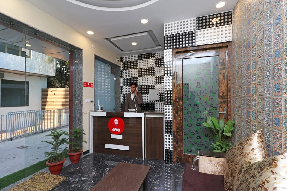 Hotel O Cloud 21 Hotel in New Delhi