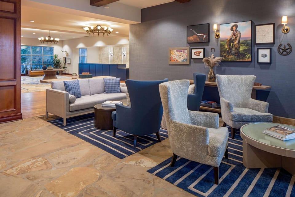 Hilton San Antonio Hill Country Hotel in San Antonio