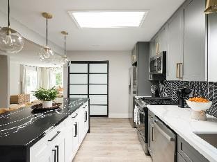 Peaceful 4br with Fire Pit and Huge Yard Hotel in Linda Vista