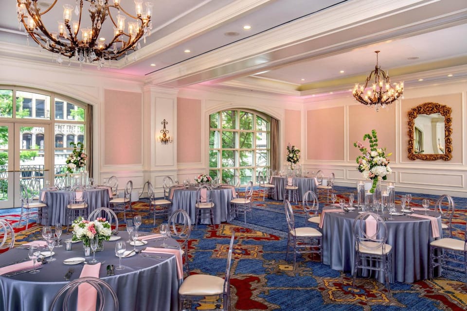 Banquet hall