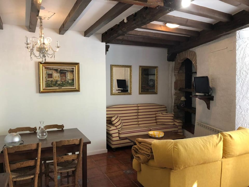 Posada La Casona De Ucieda Hotel in Cantabria