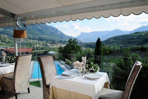 Pension Schweigkofler Hotel in Tirol