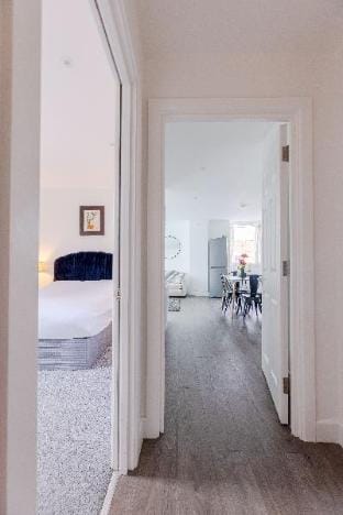 Boutique Vertigo Apartment Central Kingston London Hotel in Kingston upon Thames