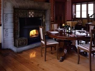 Parc-Le-Breos House Hotel in Ilston