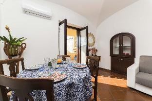 Estate4home - Namily House Hotel in Positano