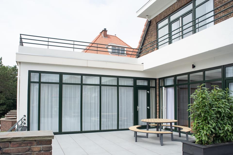 By Friso Den Haag - Scheveningen Hotel in The Hague