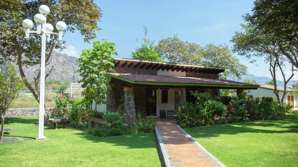 Villas Mexiko Hotel in Tepoztlan