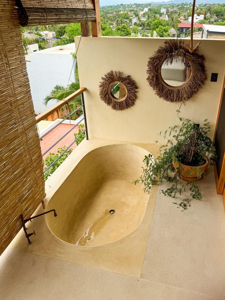Casa Borka LUXURY FULLY FURNISHED BEACH CONDOS WITH POOL Hotel in Brisas de Zicatela