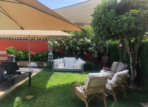 B&B Villa la Canonica con piscina a Padernello Hotel in Province of Brescia
