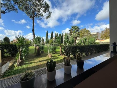 Aurelia Green Suite Hotel in Rome