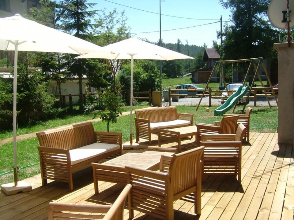 Adonis Valberg Hotel Le Chastellan Hotel in Piedmont