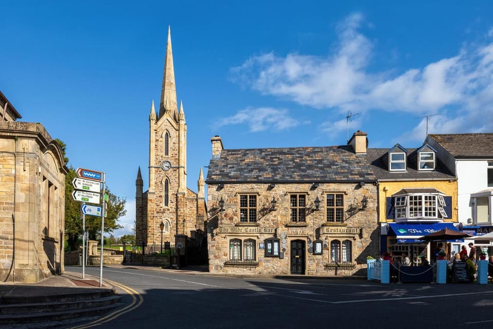 Donegal House Hotel in Donegal City