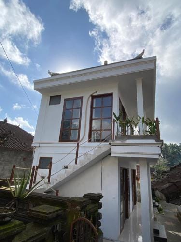 Penol House Hotel in Ubud