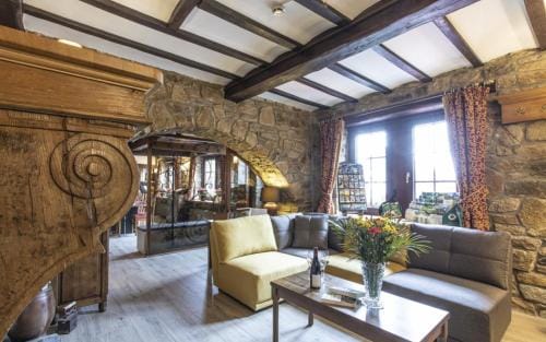 Le Grandgousier Mirwart Hotel in Wallonia, Belgium