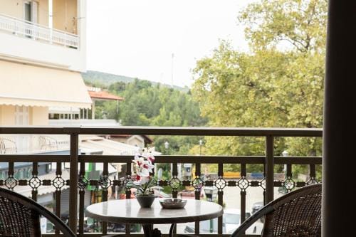 Olymp-rooms Hotel in Litochoro