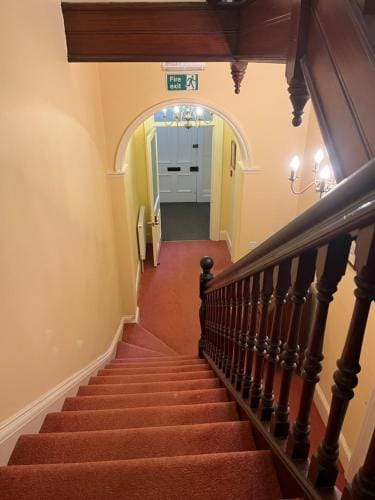 Oronsay Guest House Hotel in Alnwick