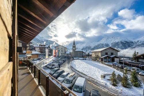 Mountain Lodge Hotel in Canton of Valais