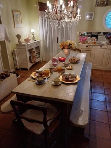 Chambre d hote Lavande "Au fond du jardin" Hotel in Vedène