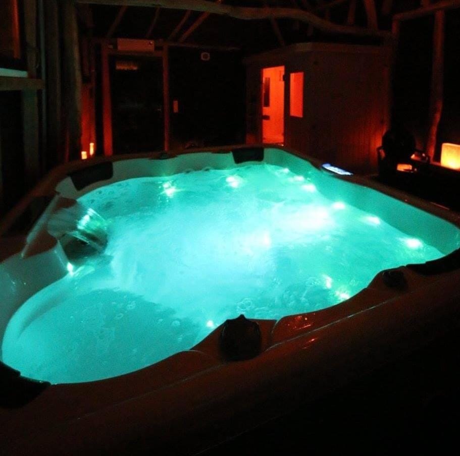 Gite de la Chapelle option SPA Hotel in Hauts-de-France