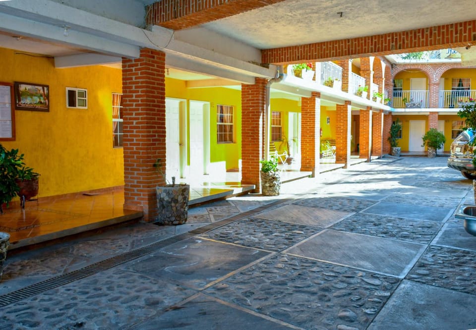 Hotel Real de la Montana Hotel in Hidalgo, Mexico