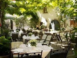 Hotel Kallstadter Hof Hotel in Rhineland-Palatinate