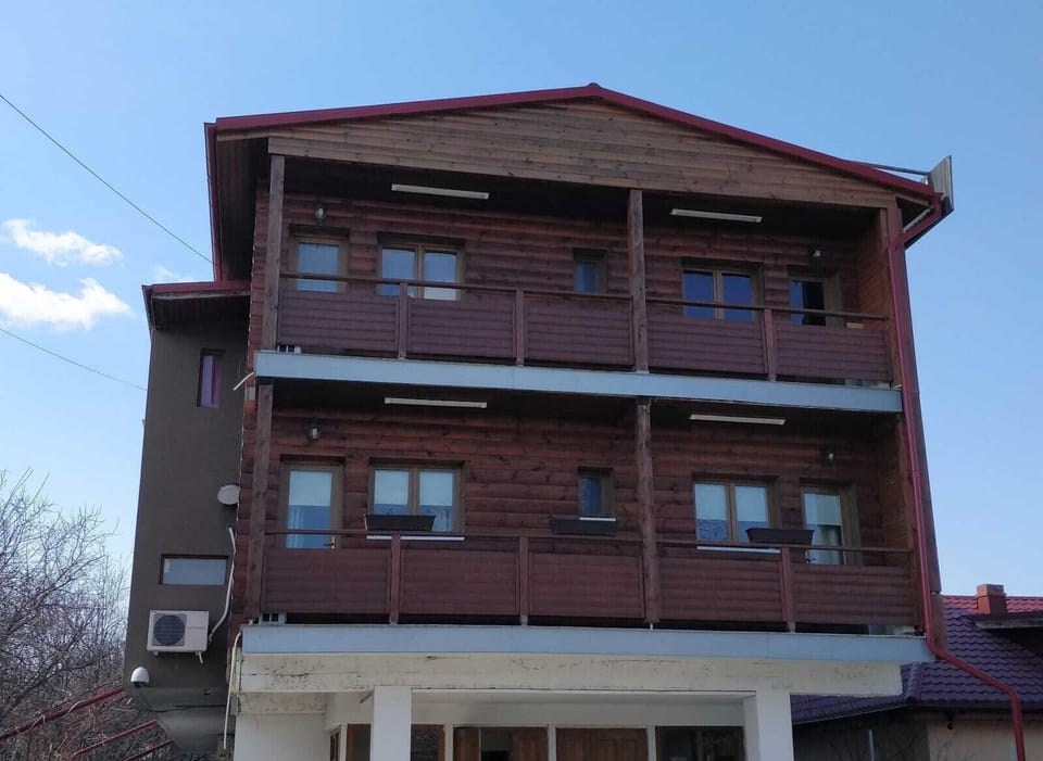 Cazare Business-Transit Hotel in Romania