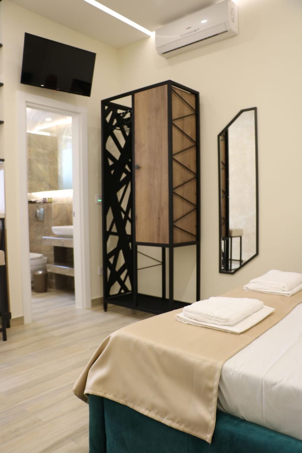 UP accommodation Hotel in Belgrade