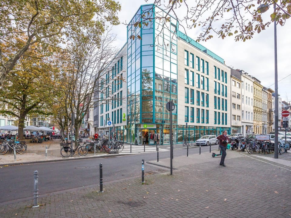 limehome Köln Friesenplatz Hotel in Cologne