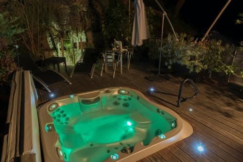 Domaine et chambres d'Hotes des Fees Hotel in Jura