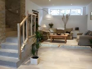Domaine et chambres d'Hotes des Fees Hotel in Jura