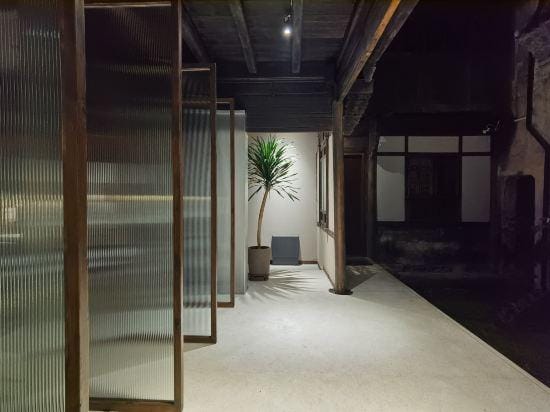 Domus Hostel Hotel in Hangzhou