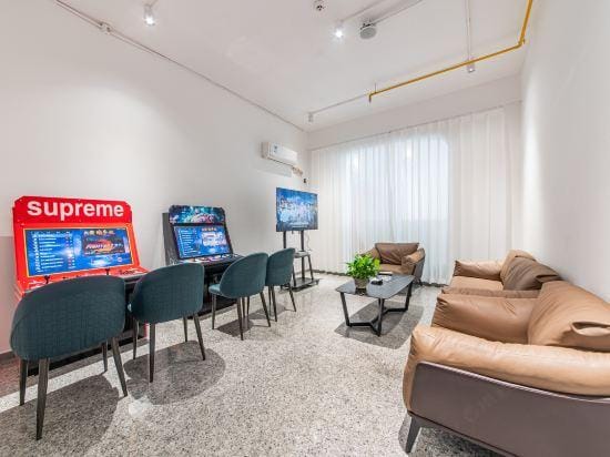 Suzhou FlowerTalk (Zhangjiawan Branch) Hotel in Suzhou