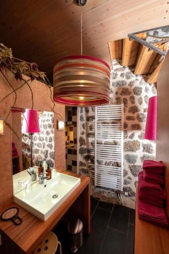 Chambre d'Hotes et gites du Tapissier Hotel in Auvergne-Rhône-Alpes