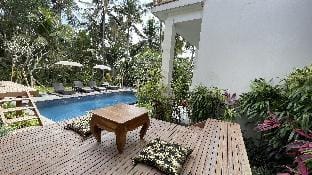 Suarsena Bisma Hotel in Ubud