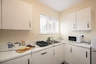 Inaras place Hotel in Aylesbury