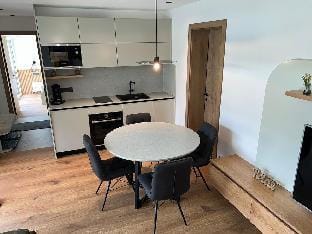 Apartment MAJA by Krone Agency Hotel in Zell am See